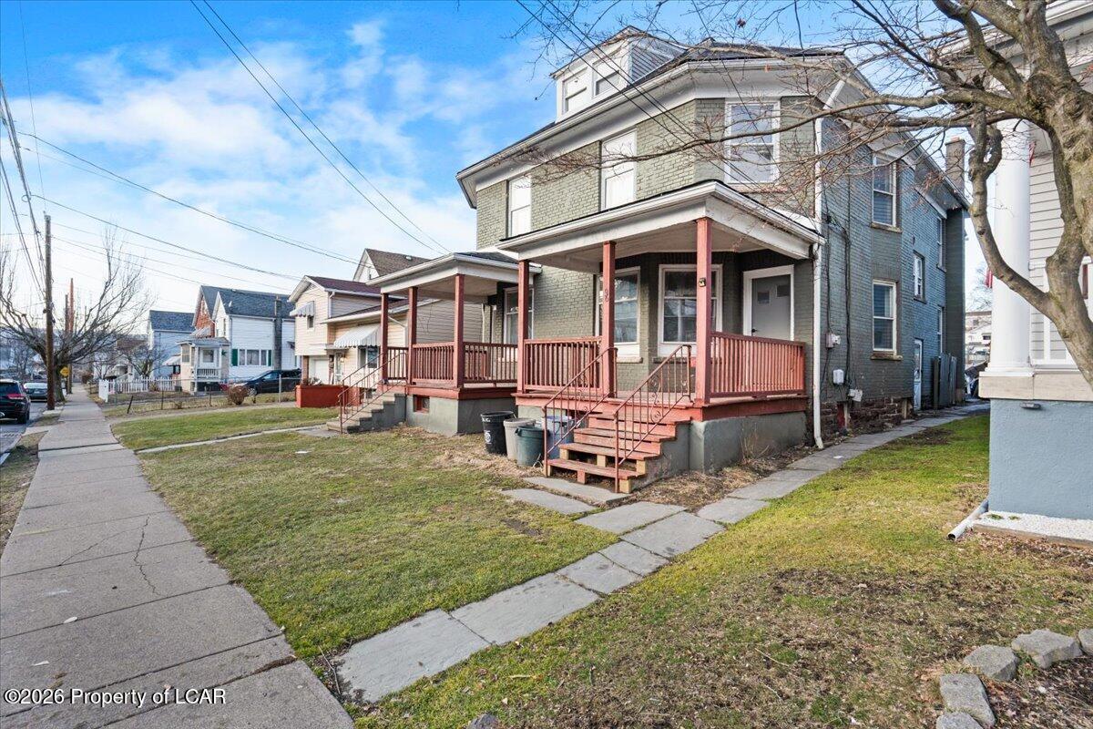 96 McLean Street