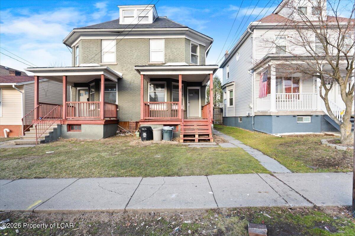 96 McLean Street