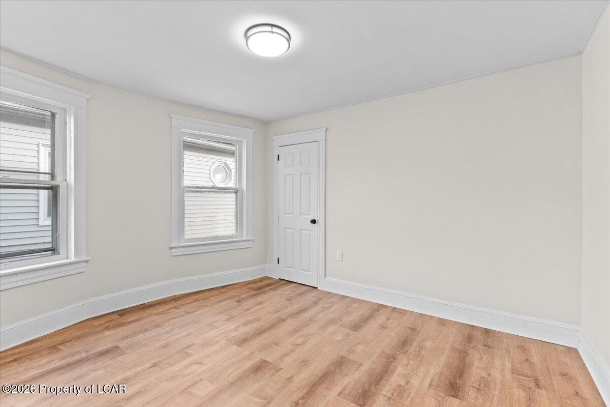 96 McLean Street