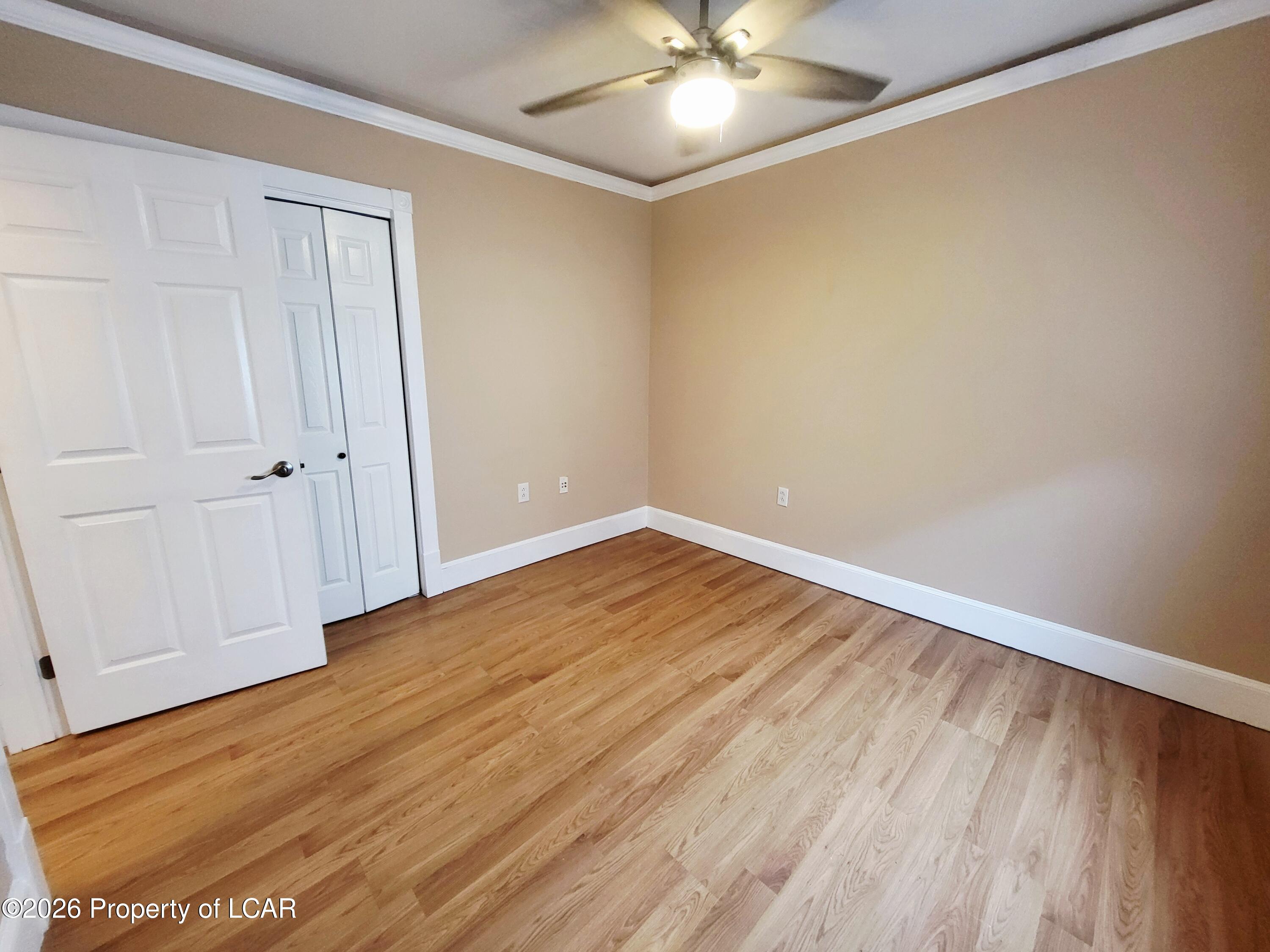 208 Wyoming Avenue Unit: 3