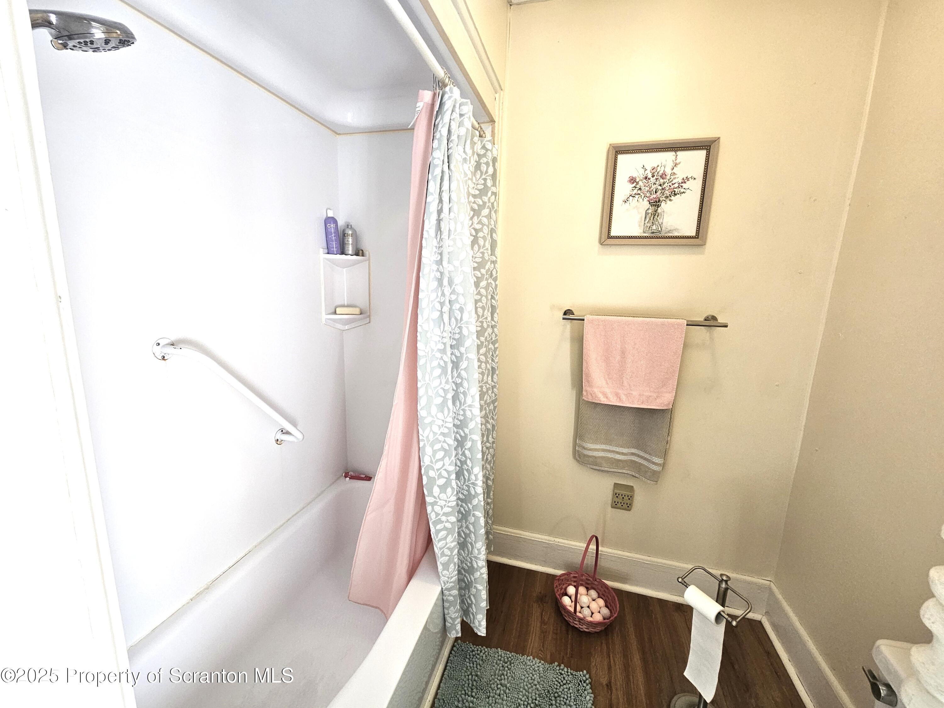 1408 Ash Street
