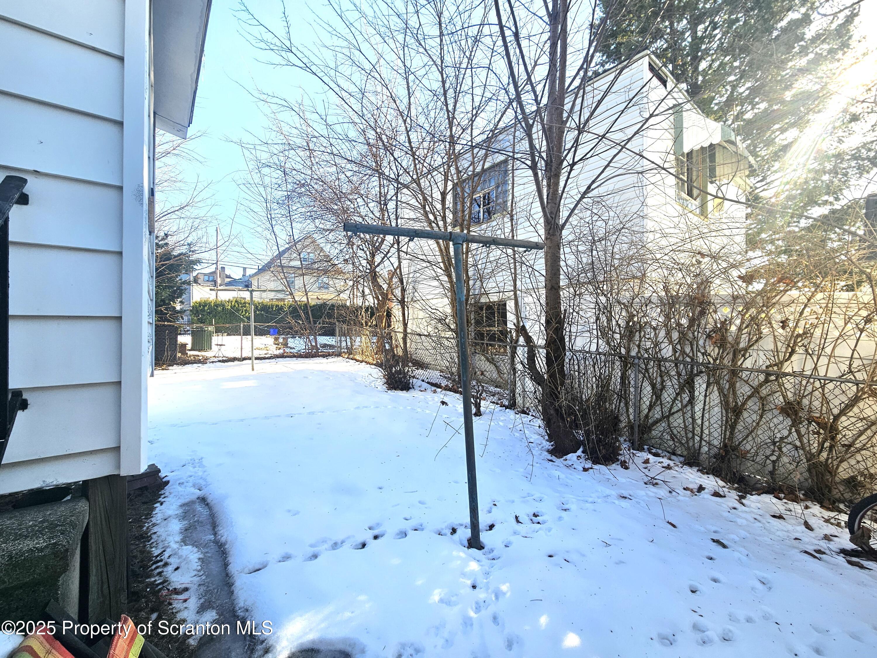 1408 Ash Street