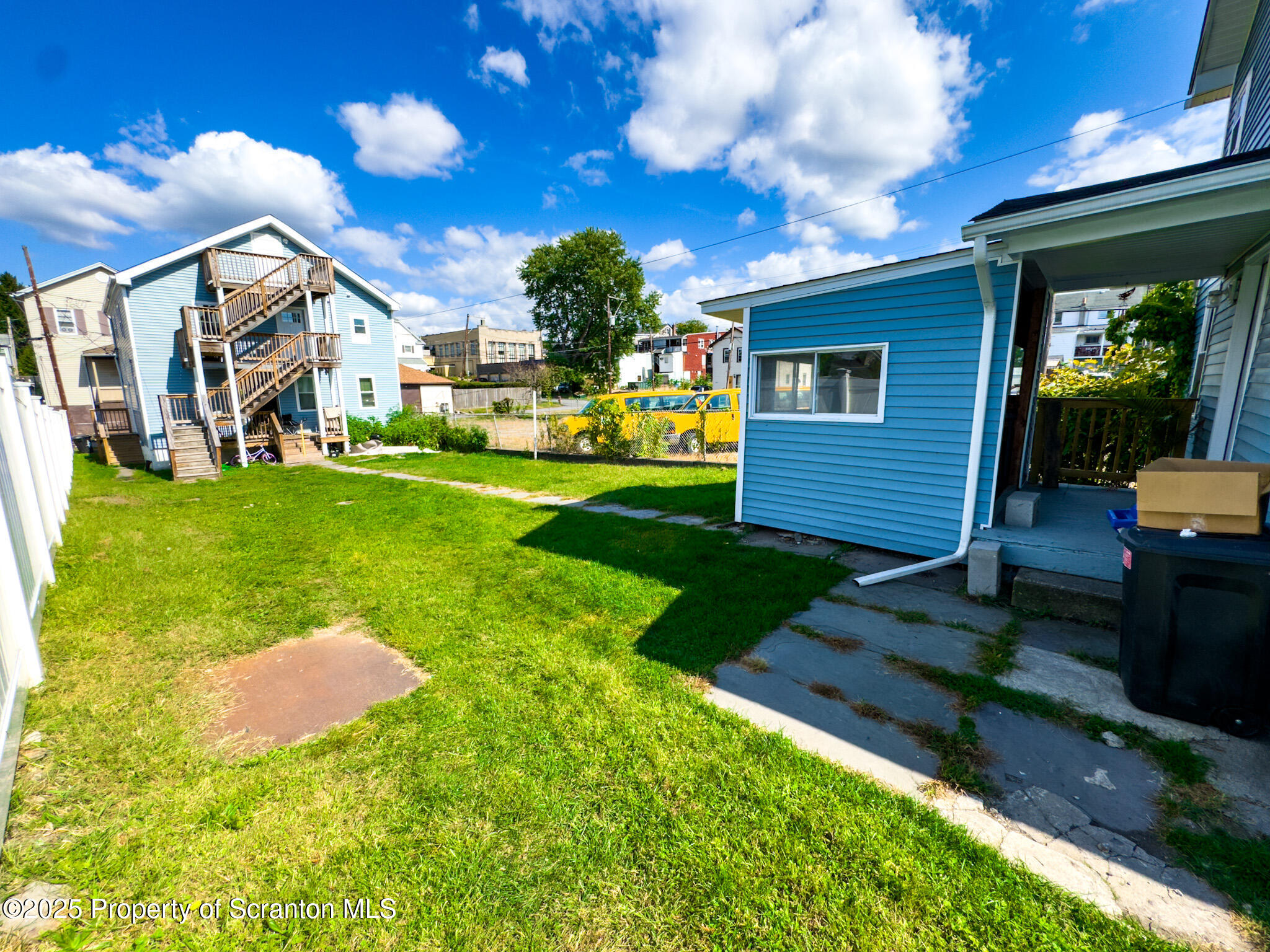 305 Willow Street