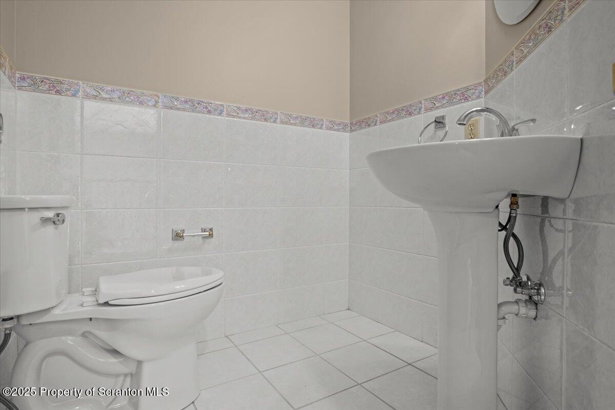 441 Hidden Lake Drive