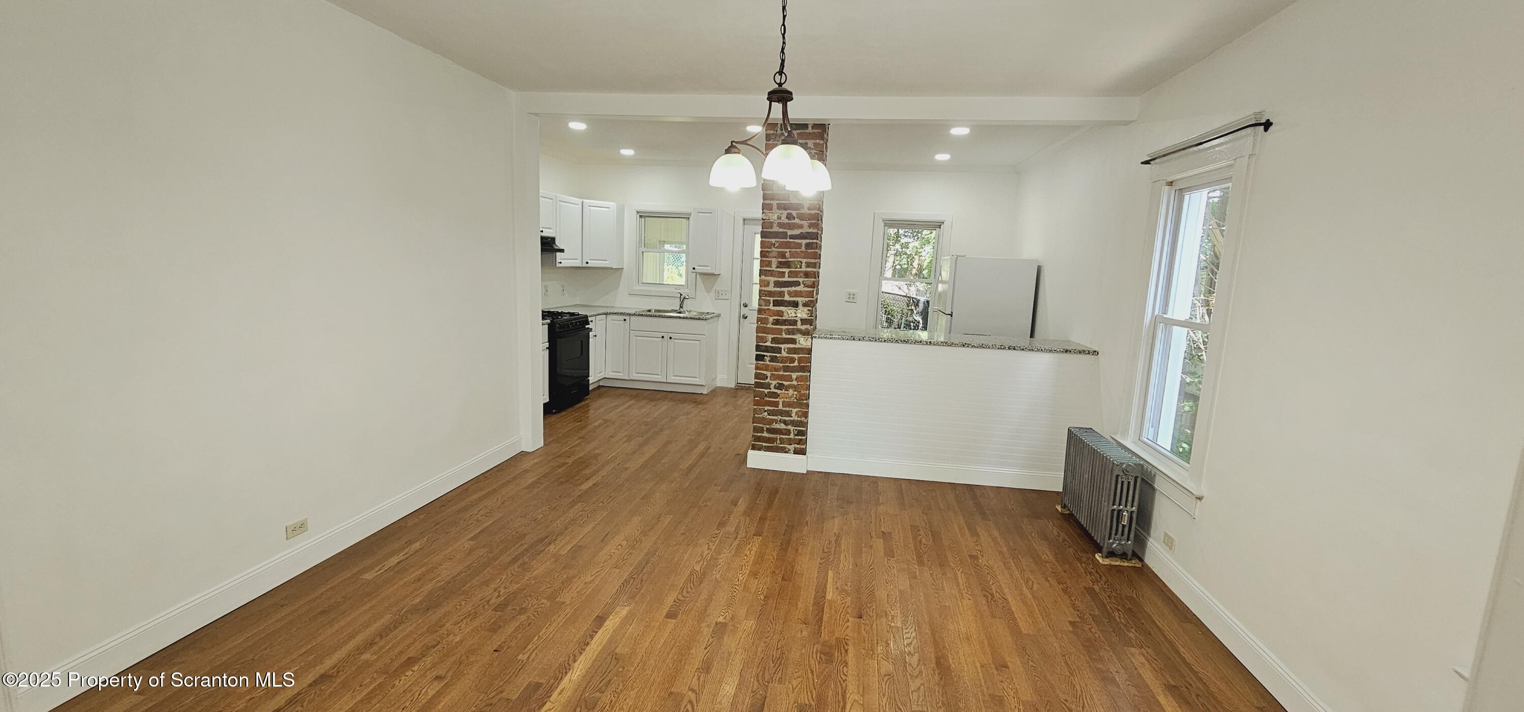 1323 Olive Street