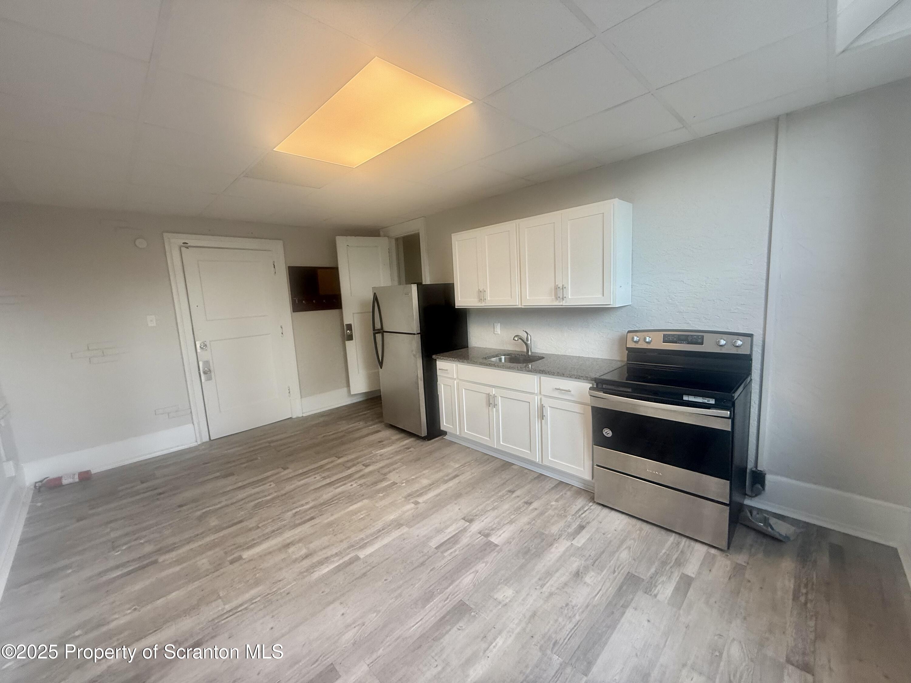 102 Deleware Avenue Unit: 3B