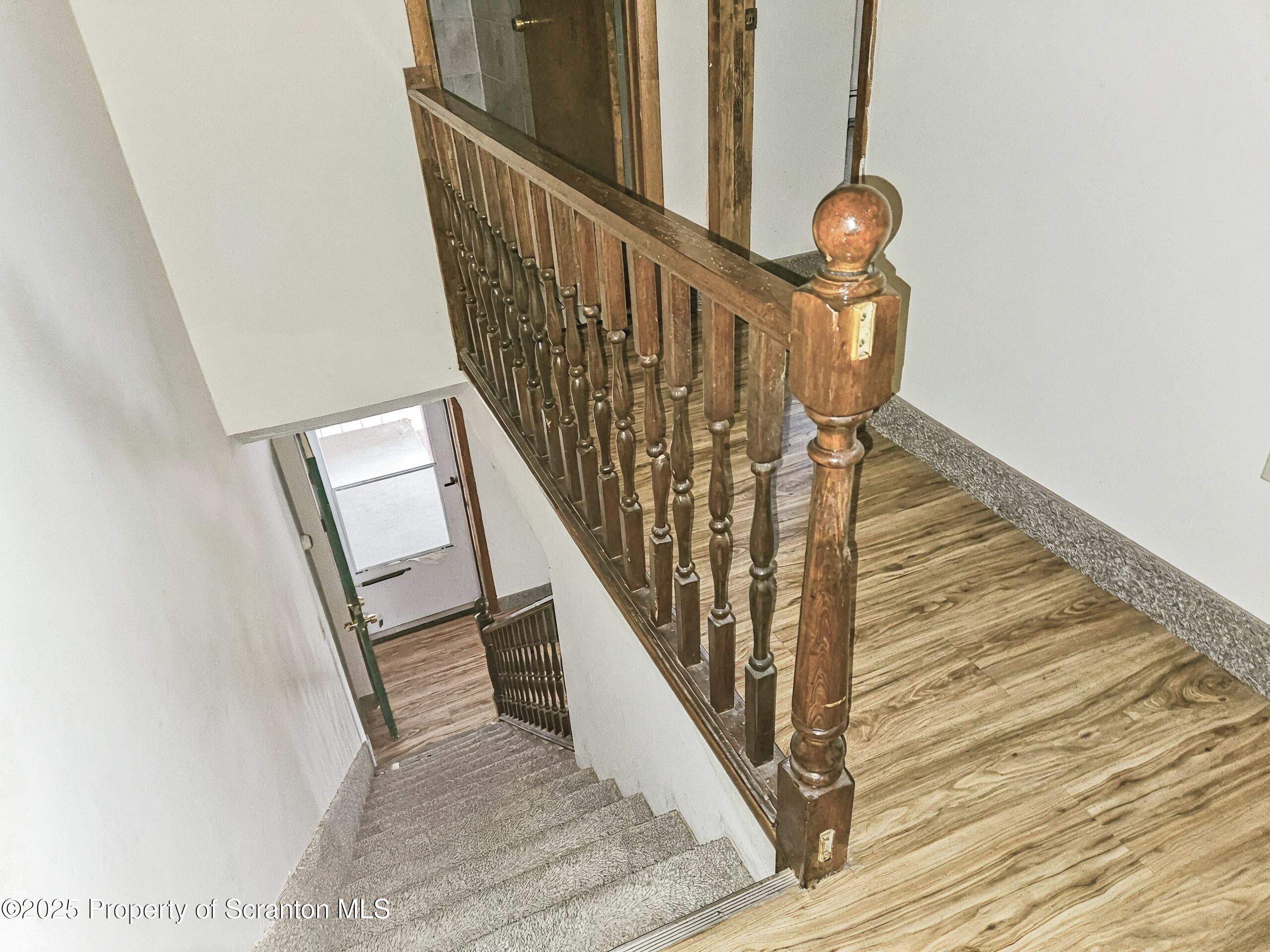 14 Kulp Avenue Unit: Front