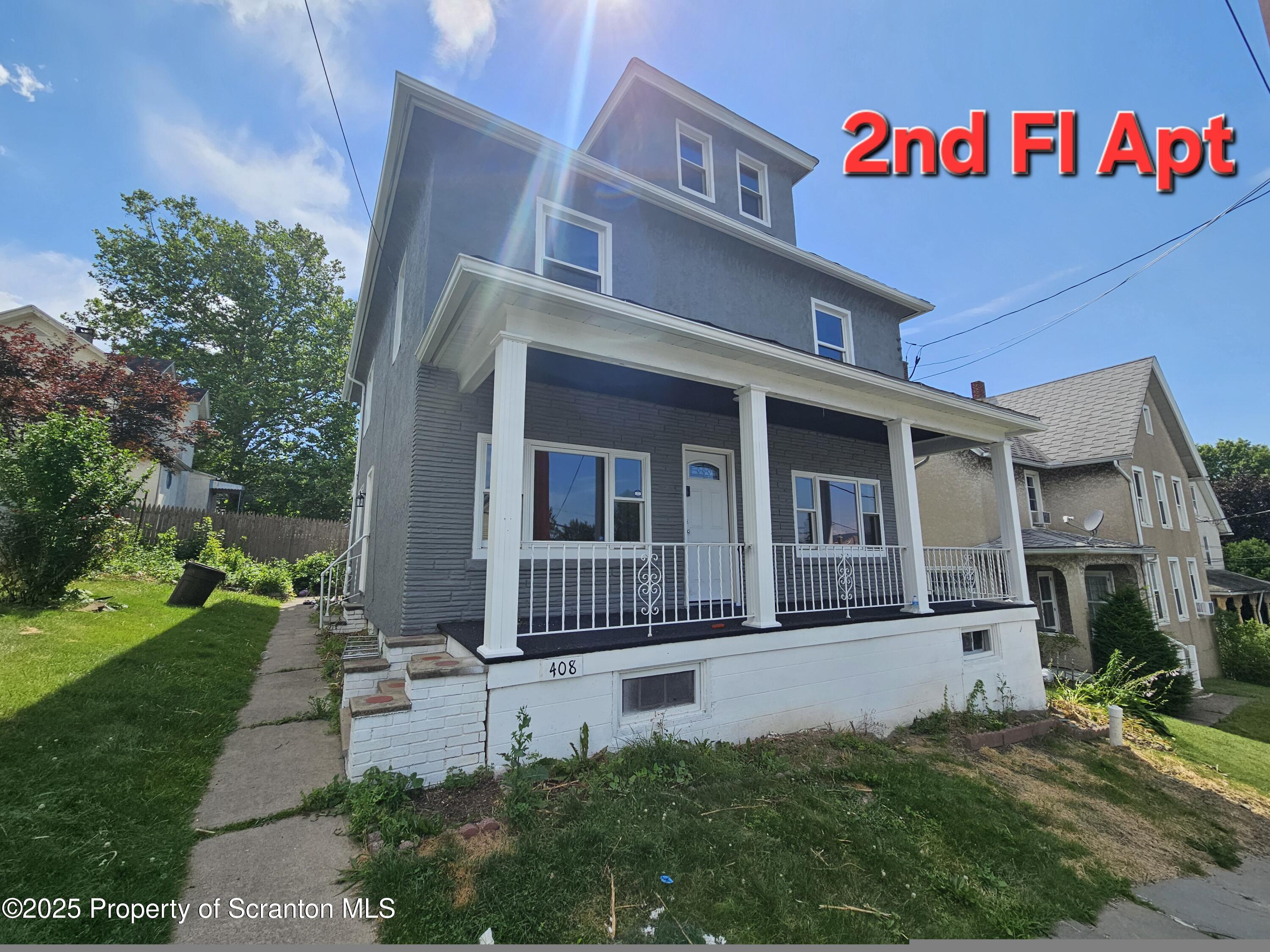 408 W Grove Street Unit: 2nd Fl