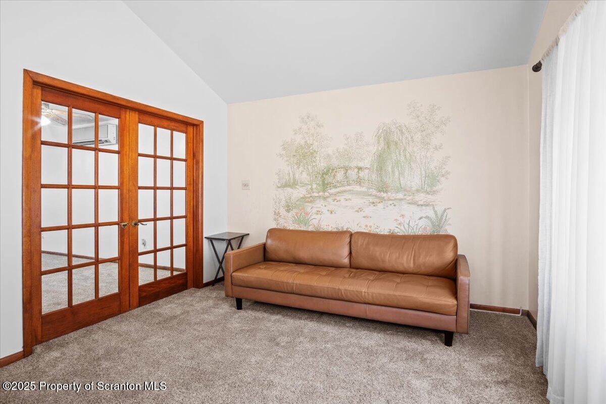 50 S Goodwin Avenue
