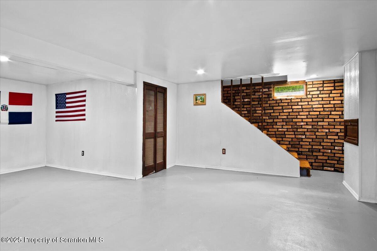 50 S Goodwin Avenue