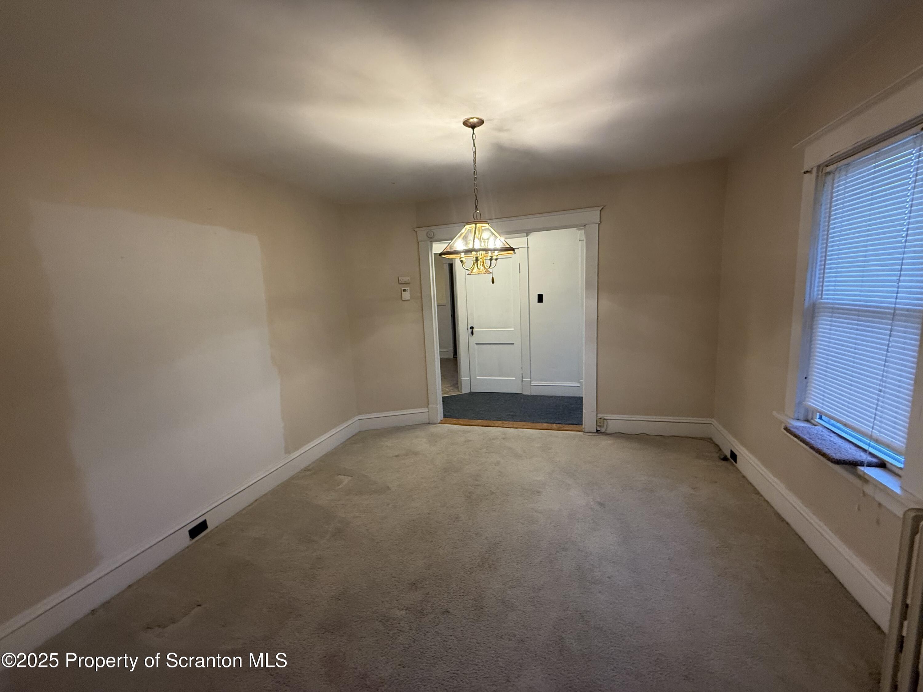 1906 Farr Street Unit: 2