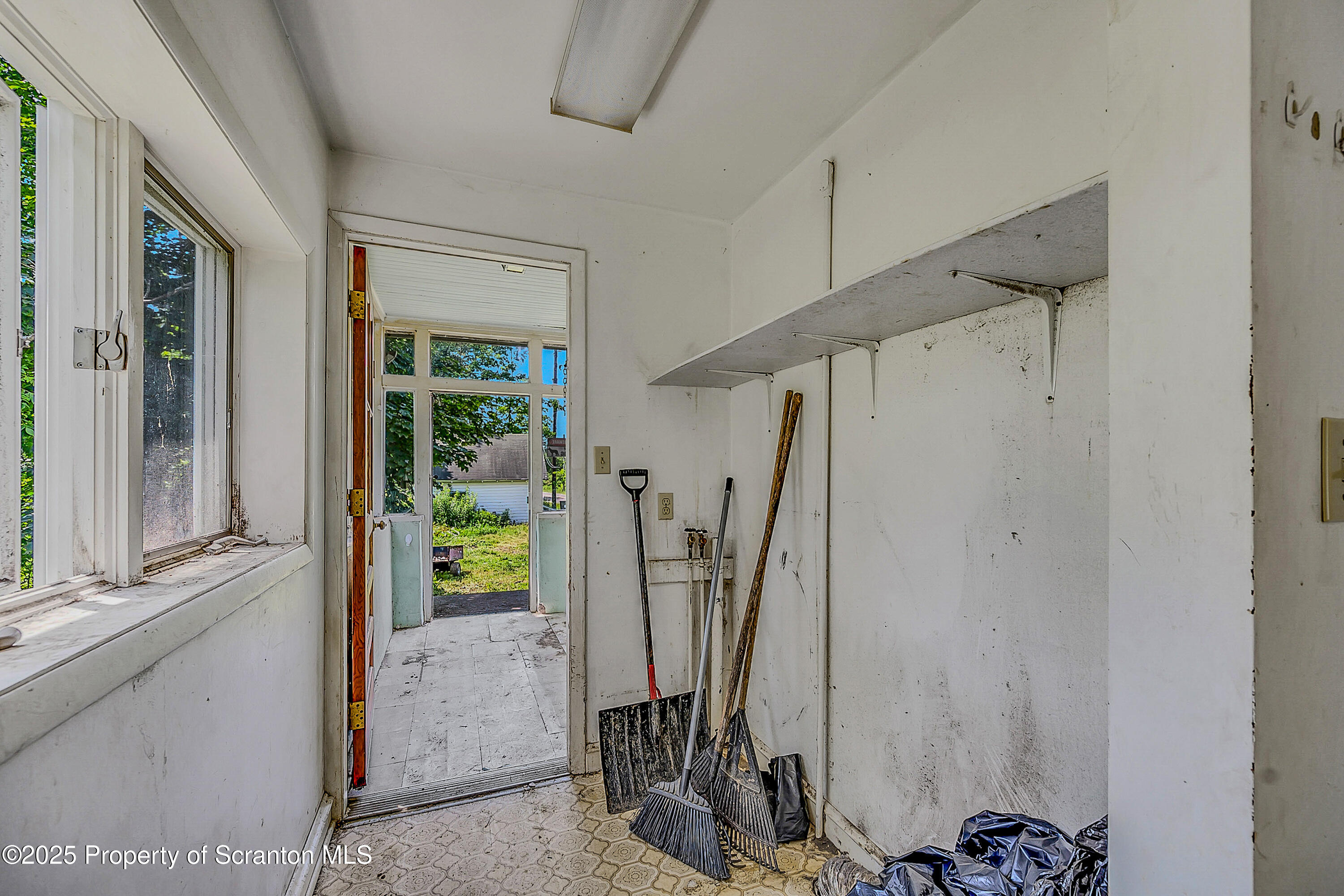 1335 Gravel Pond Road