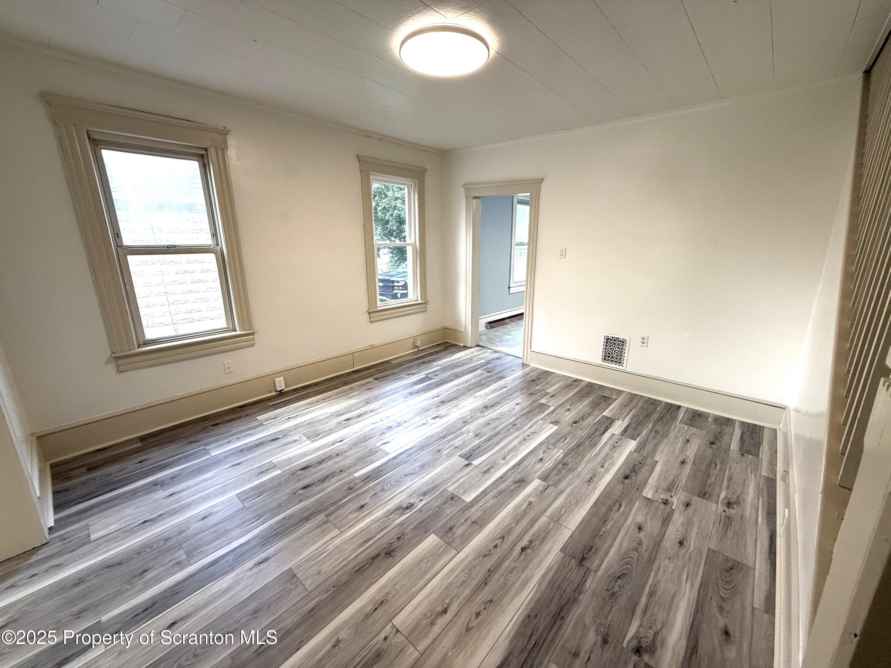 85 Tripp Street