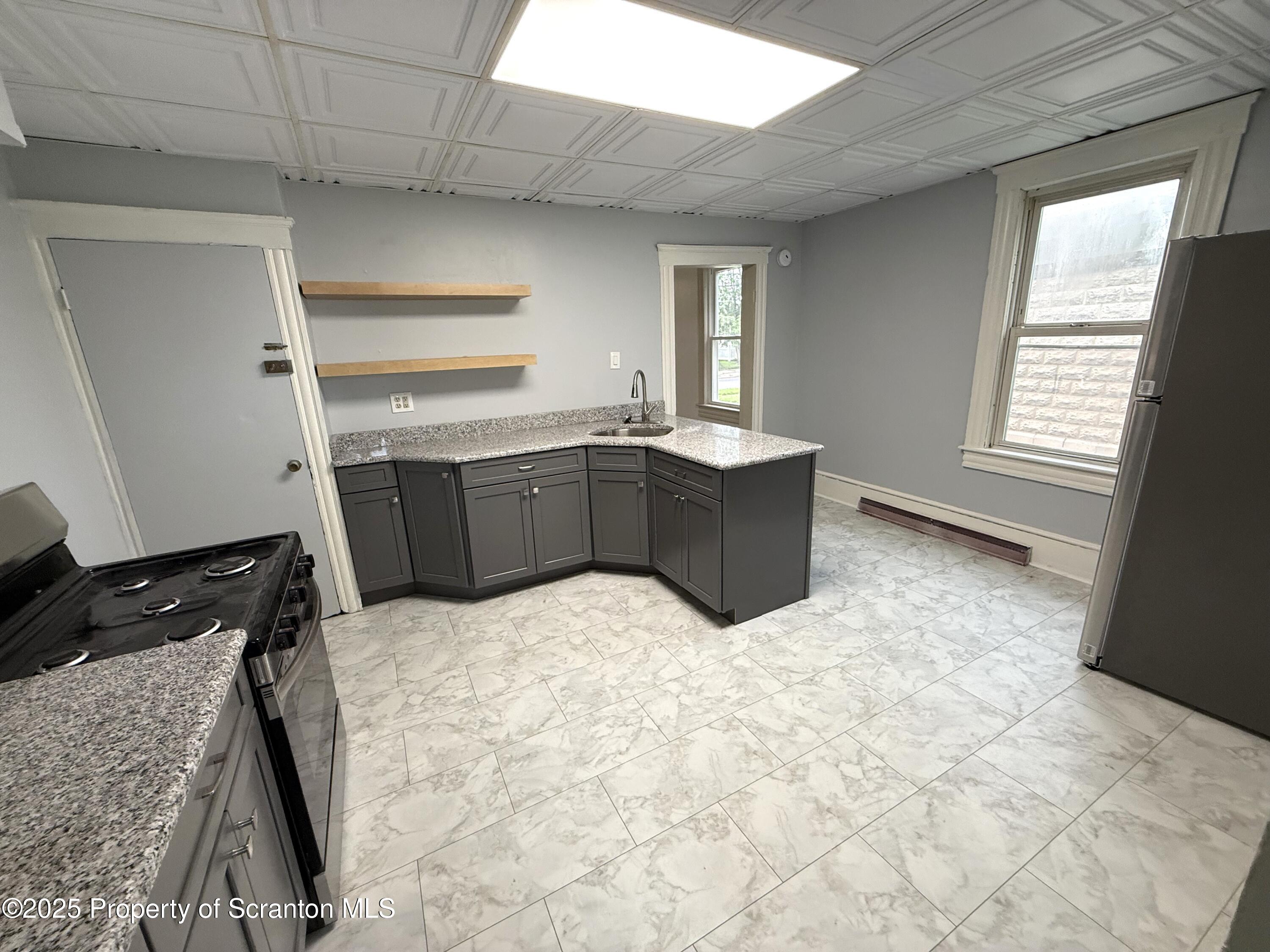 85 Tripp Street