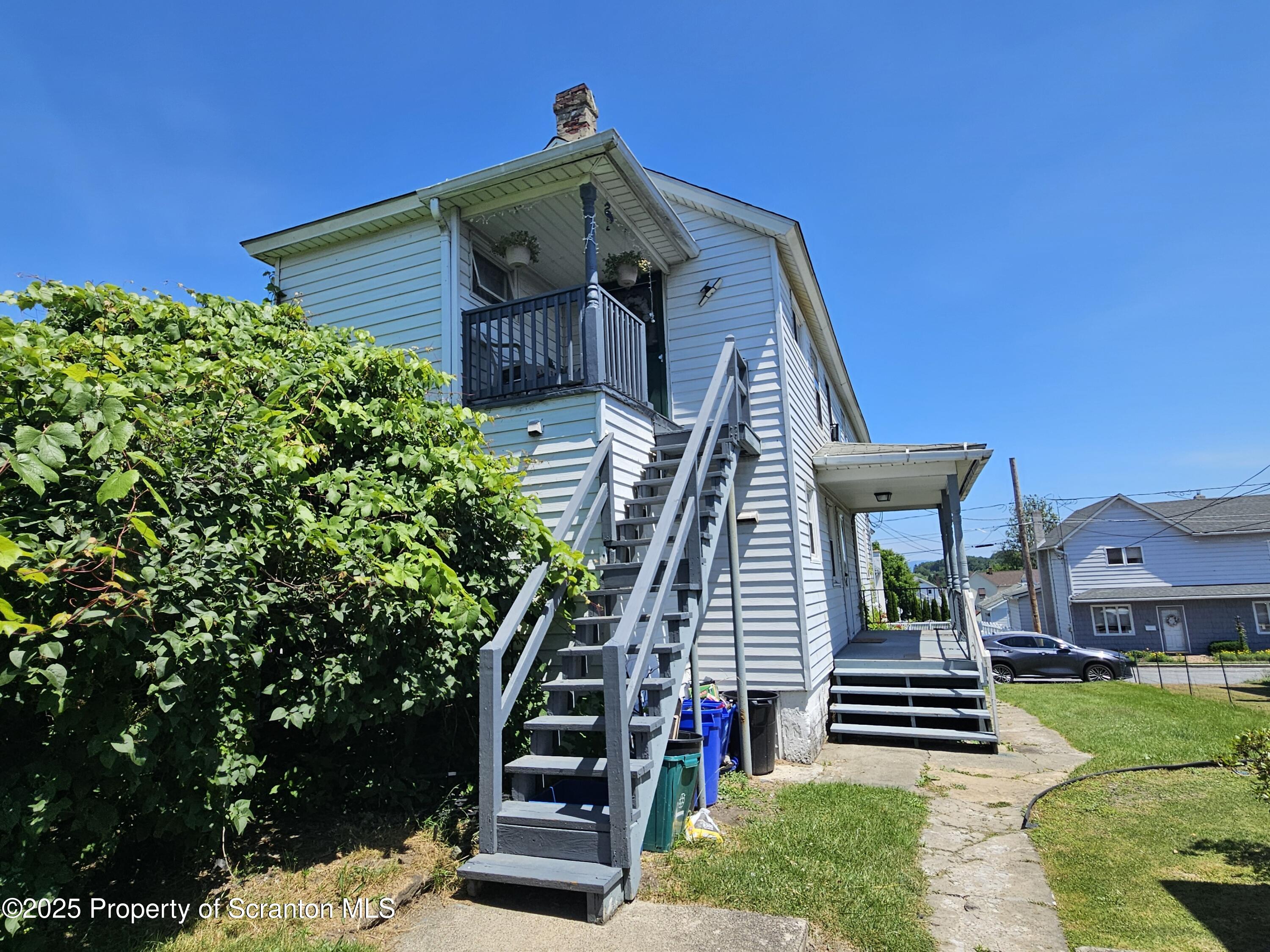109 Smith Street