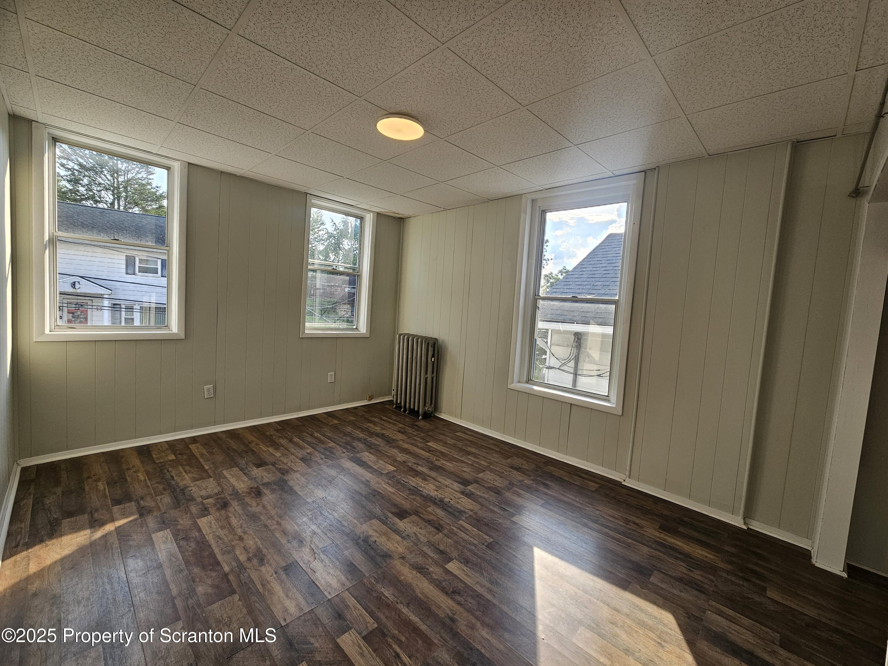 28 E Columbus Avenue Unit: Left