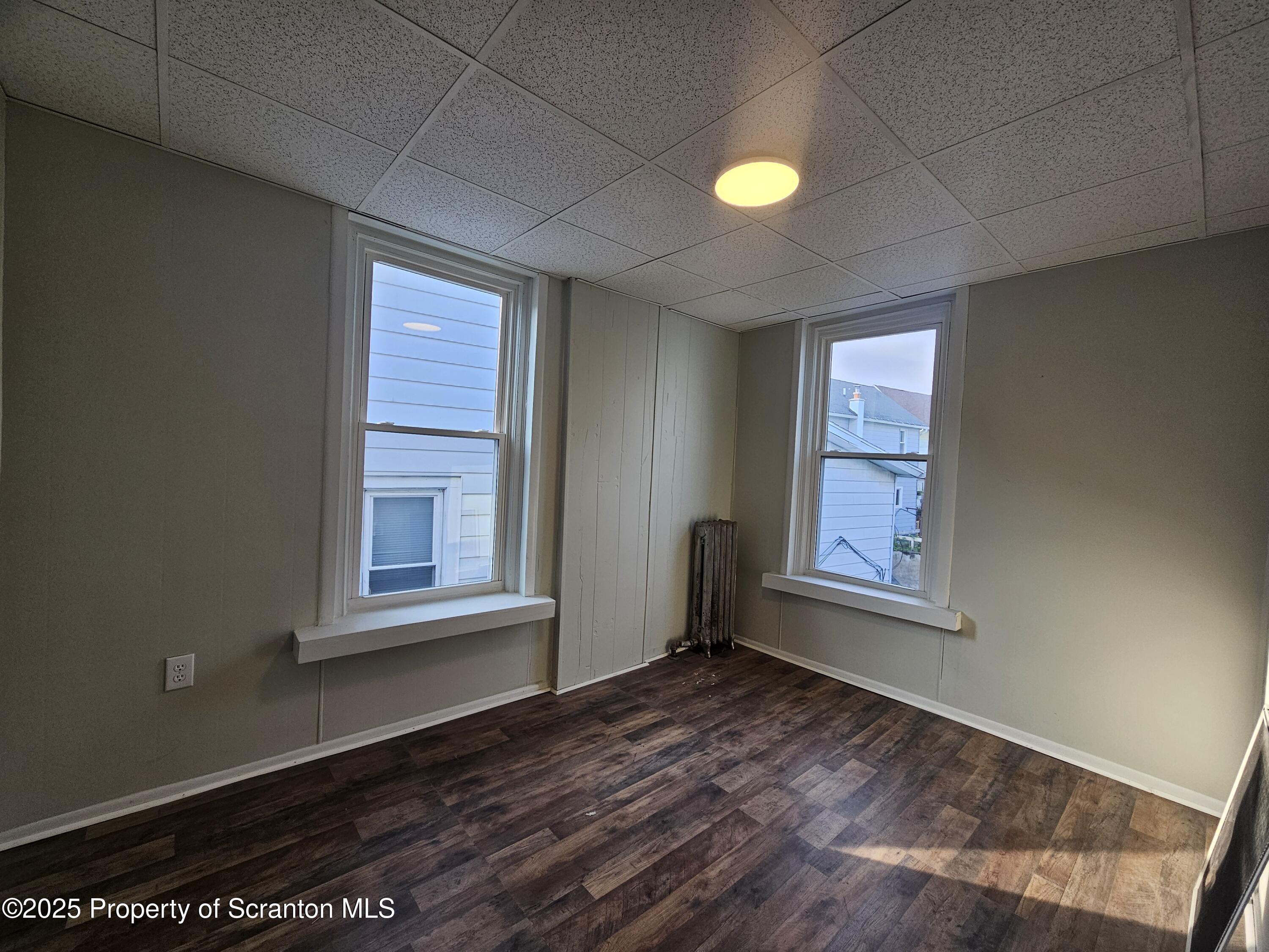 28 E Columbus Avenue Unit: Left