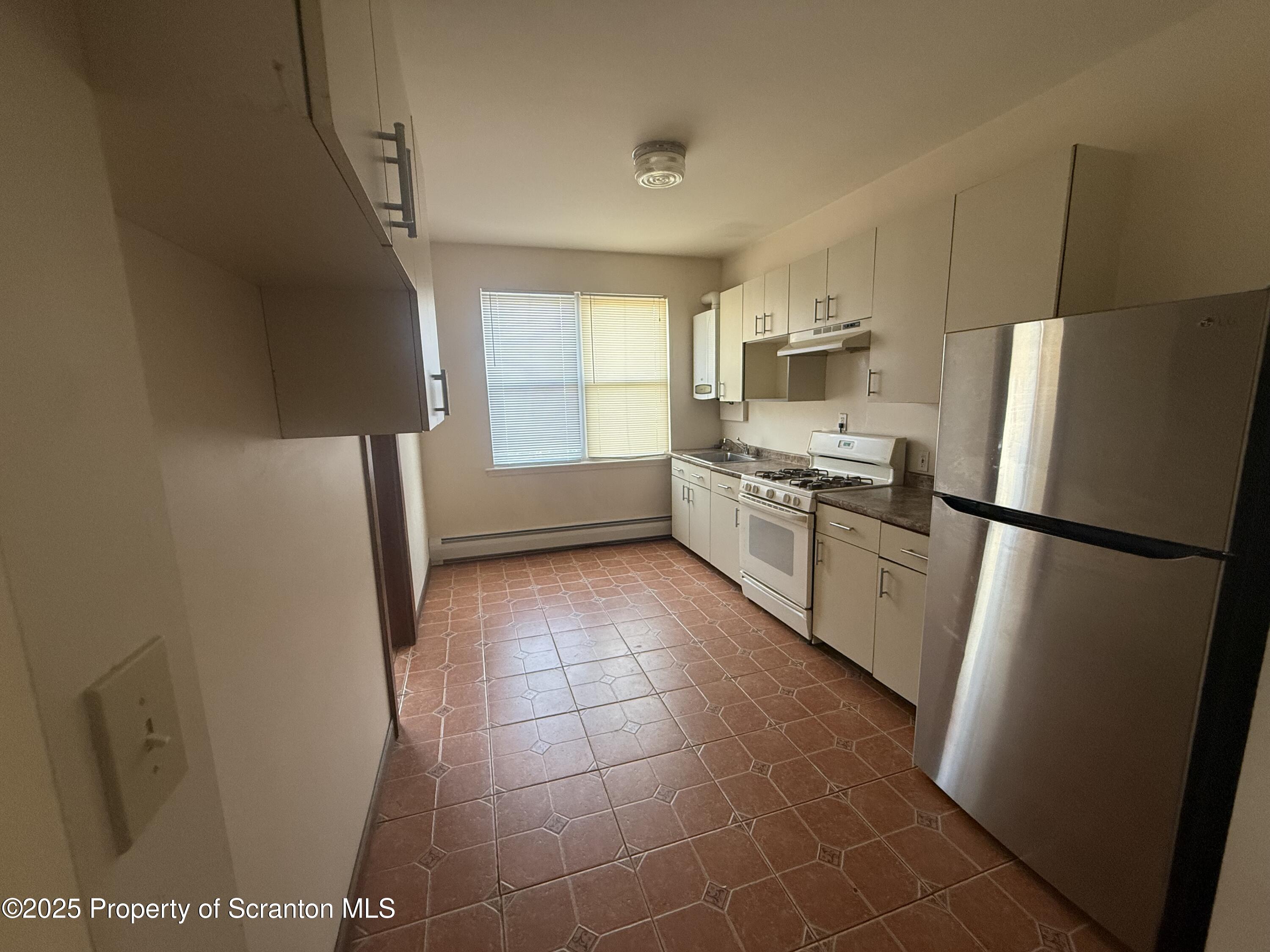 486 Hazle Street Unit: 2