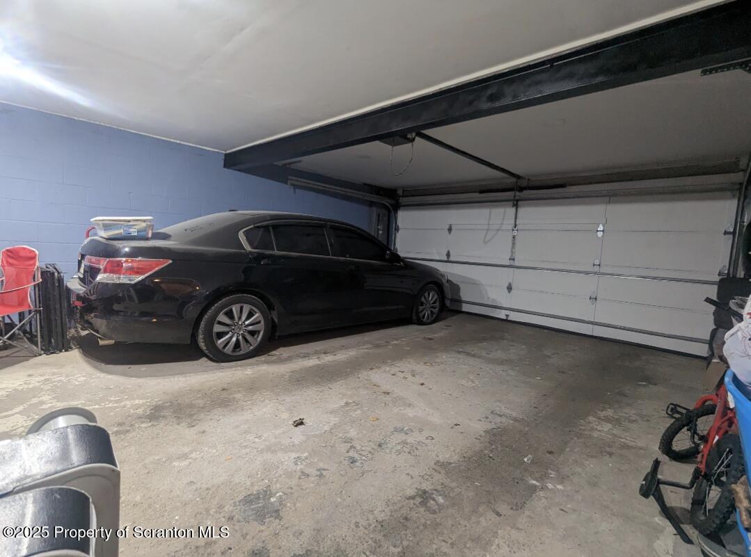 414 Orchard Street Unit: Rear