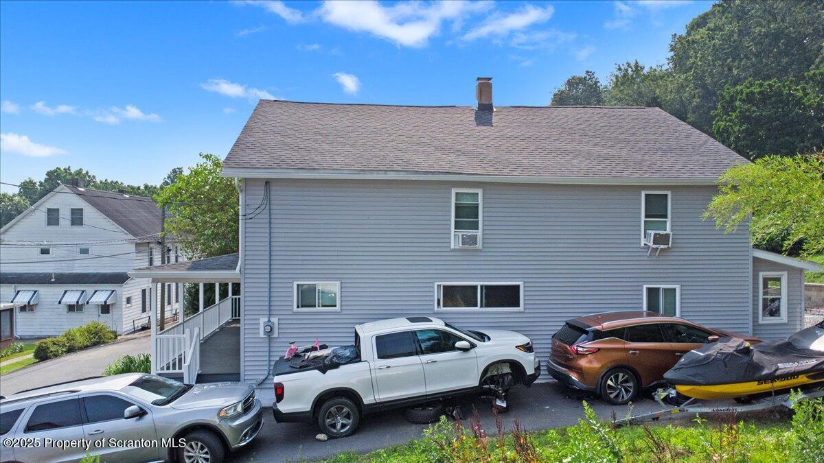 635-637 Lee Street