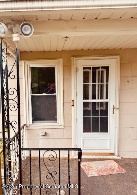 319 Dolph Street Unit: 319