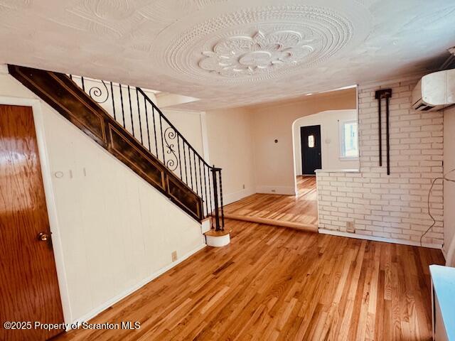 319 Dolph Street Unit: 319