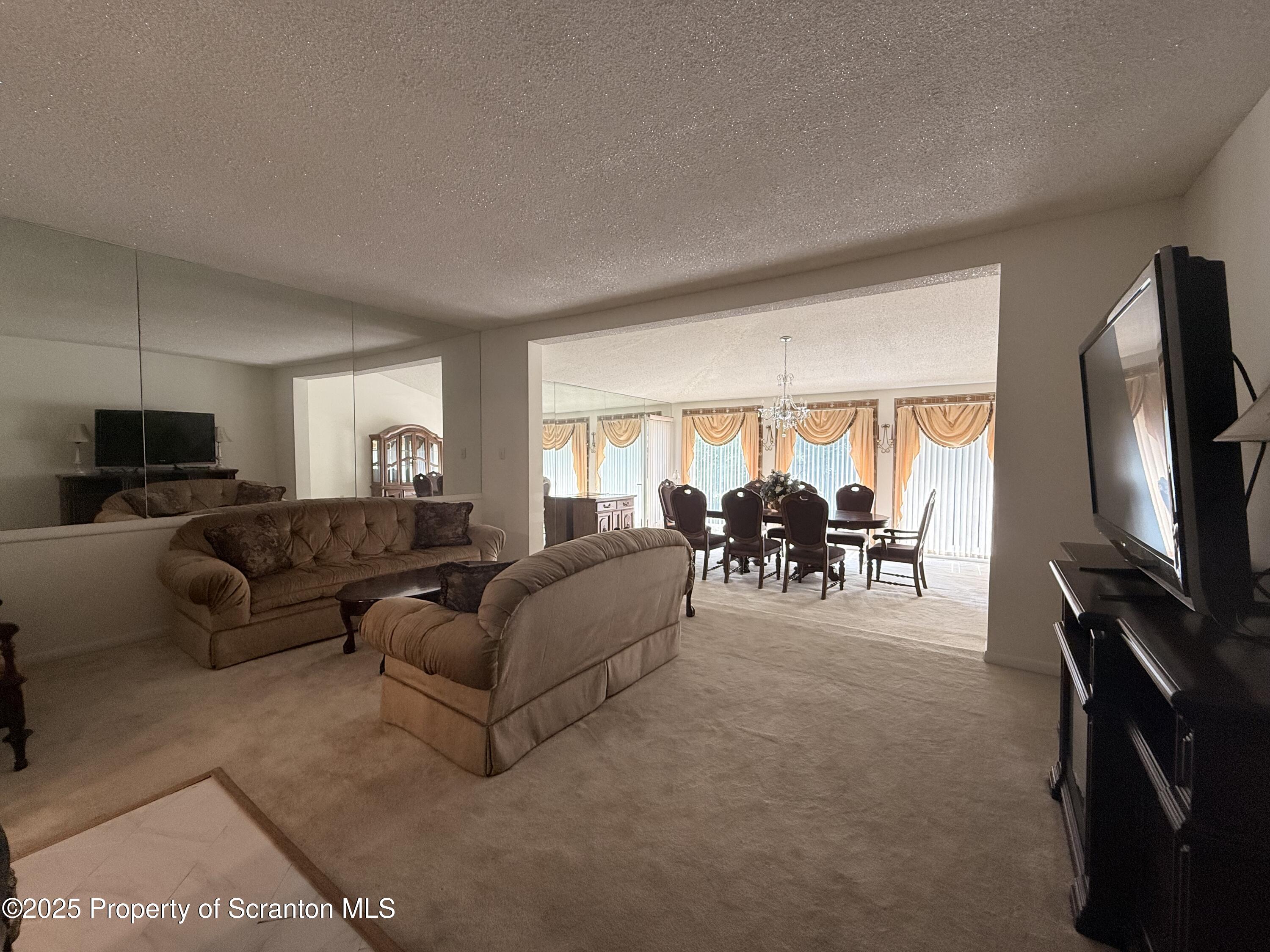 629 Clay Avenue Unit: 2A