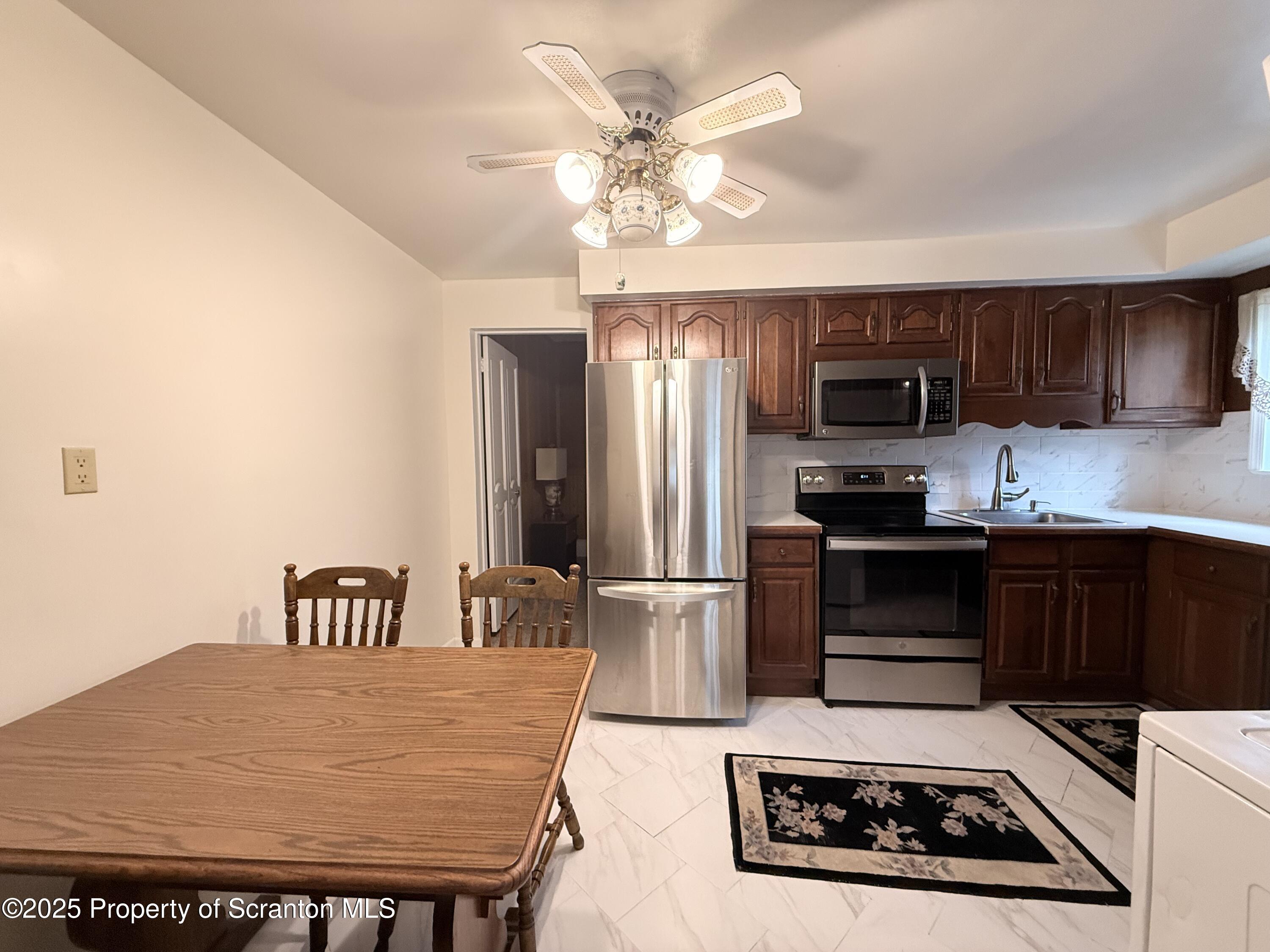 629 Clay Avenue Unit: 2A