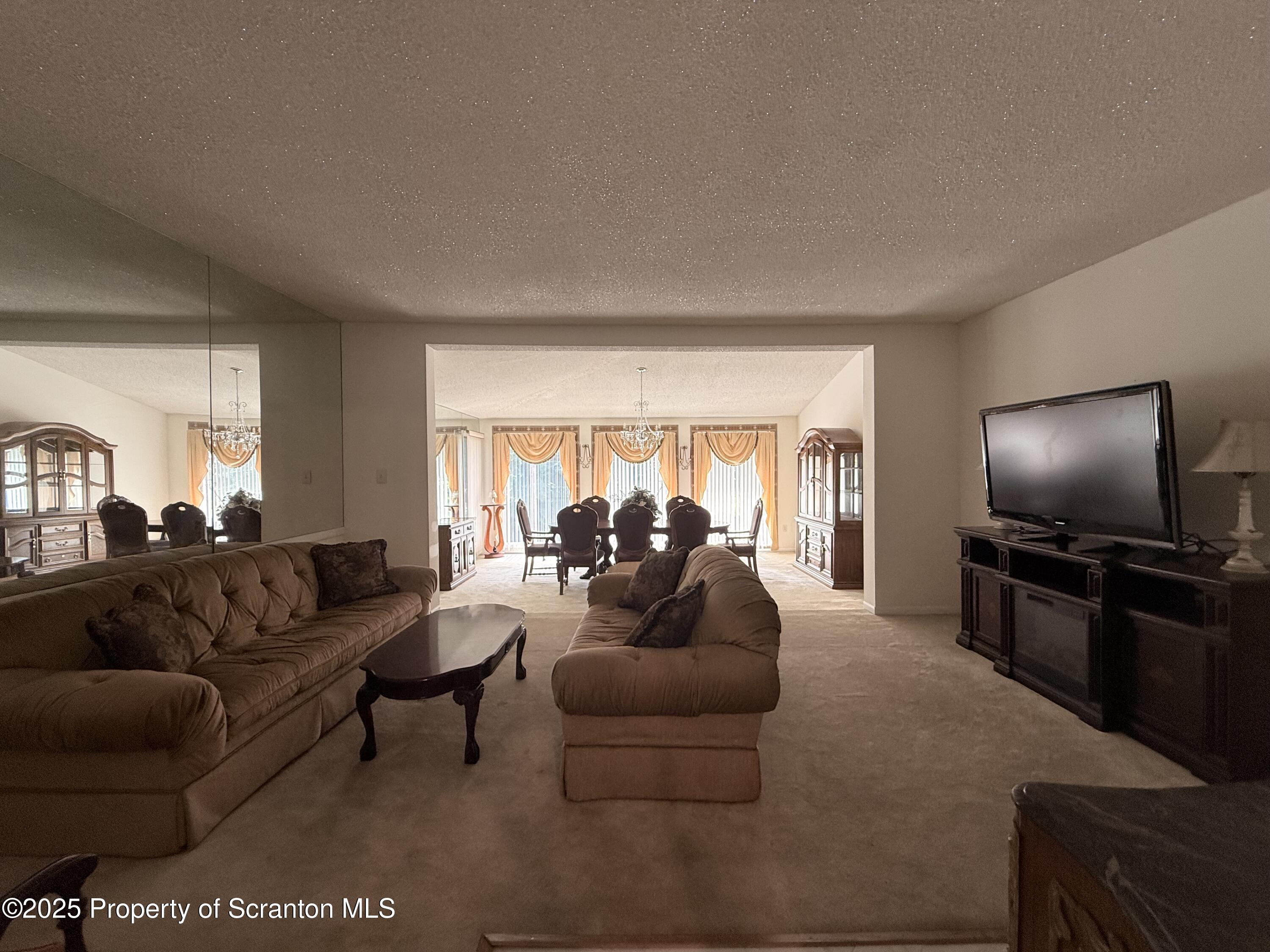 629 Clay Avenue Unit: 2A