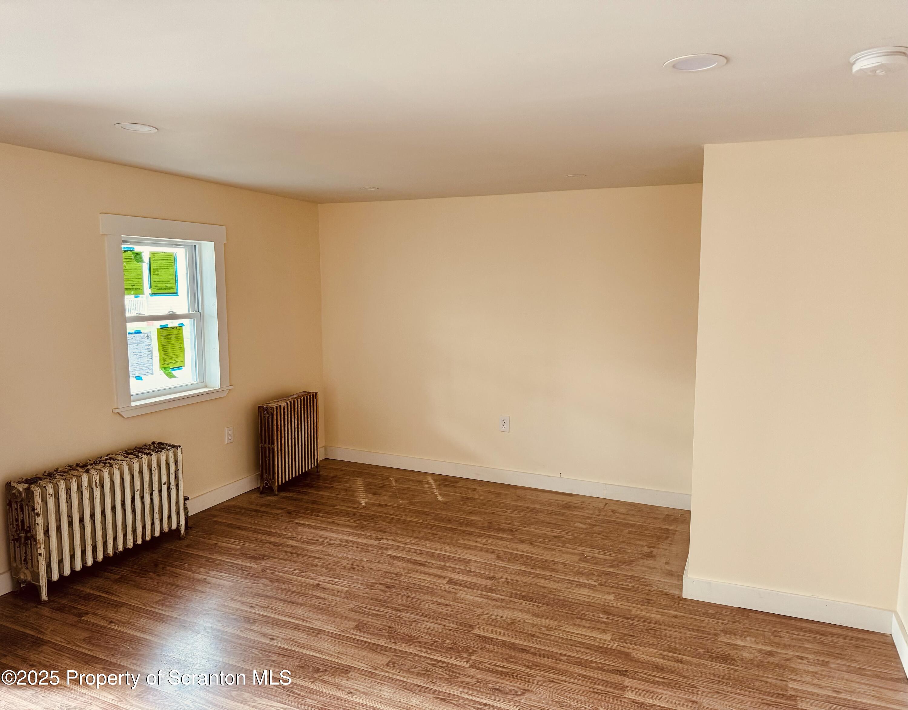 3269 Cedar Avenue