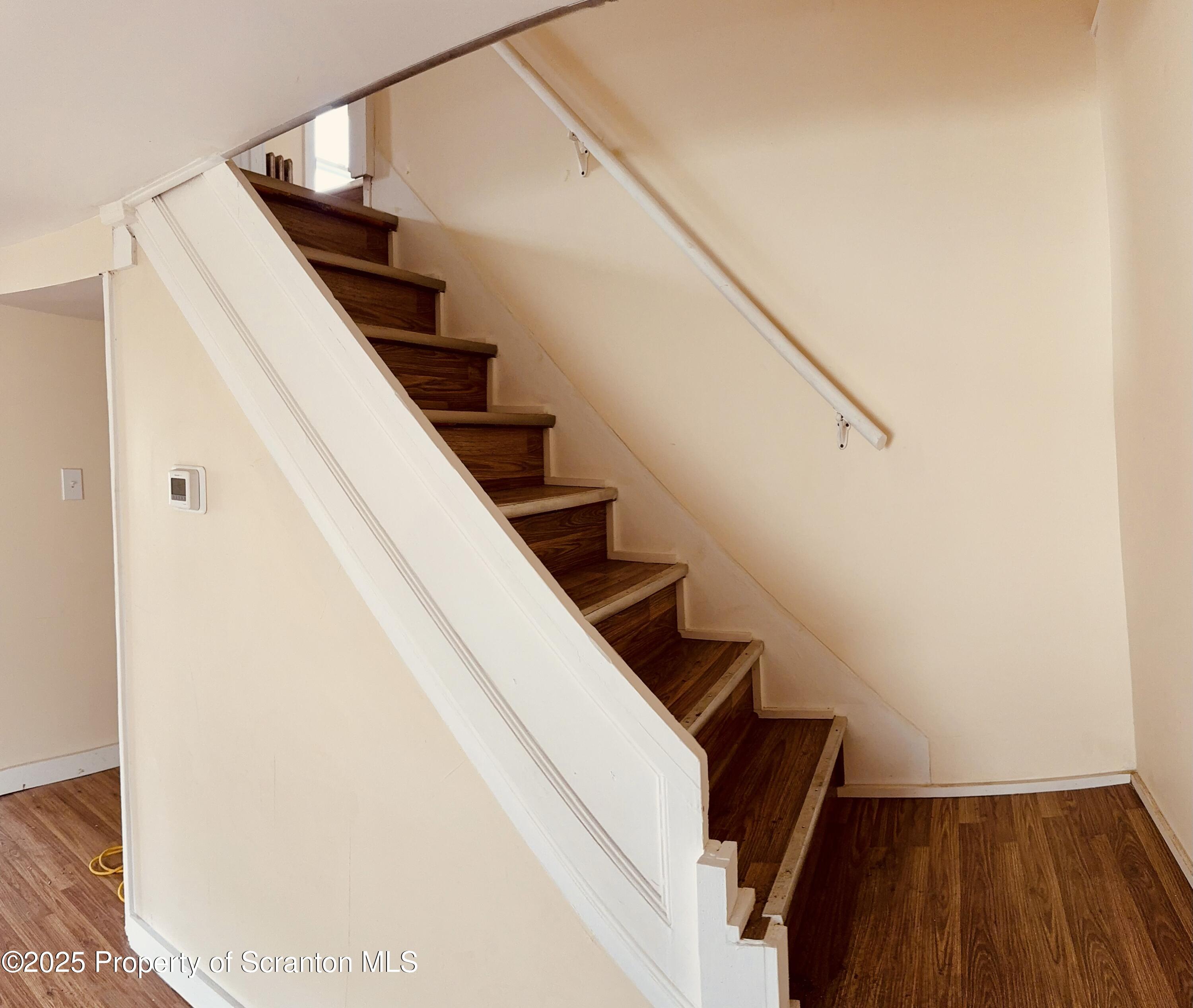 3269 Cedar Avenue