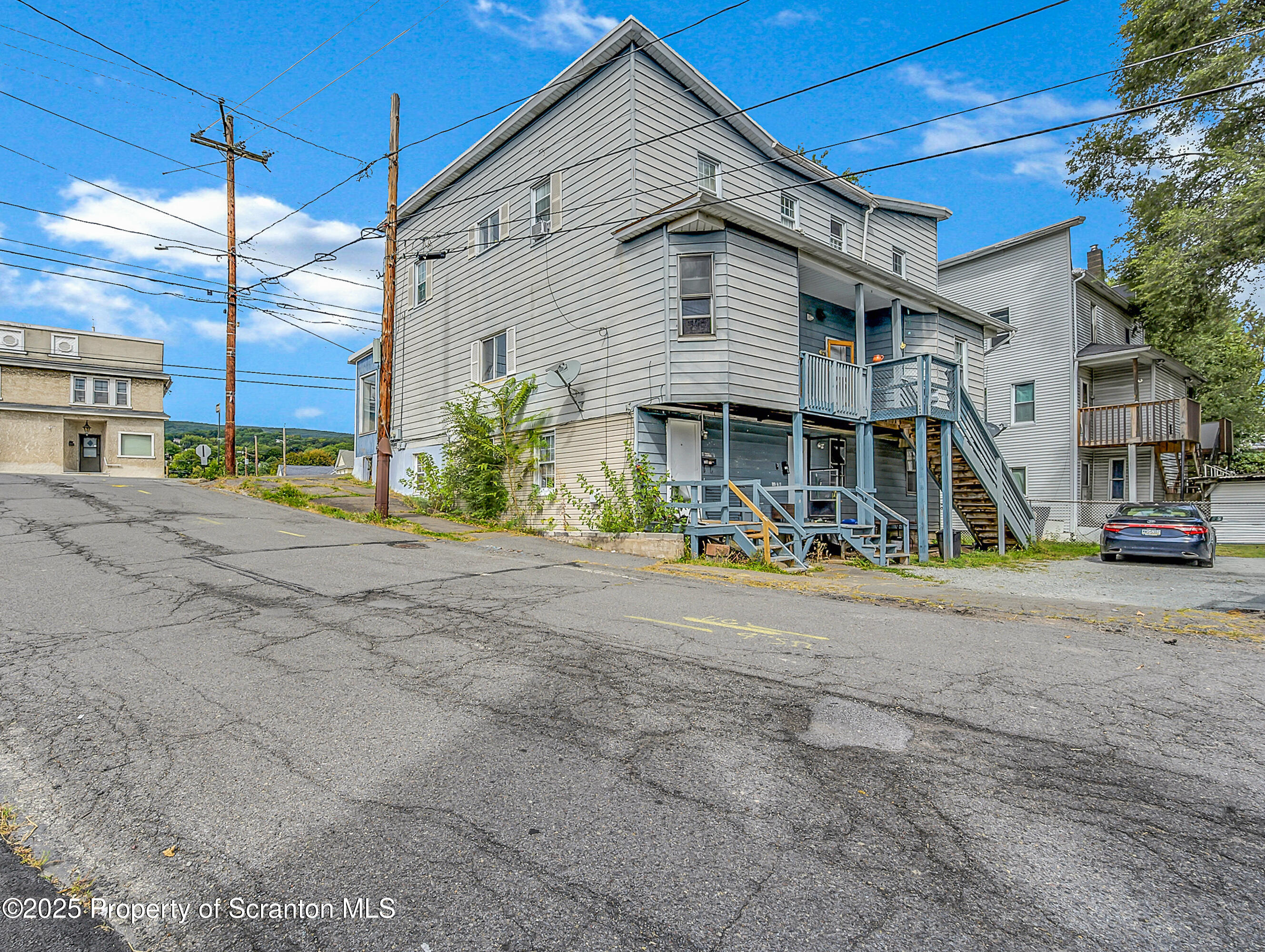 1202 Main St. Street