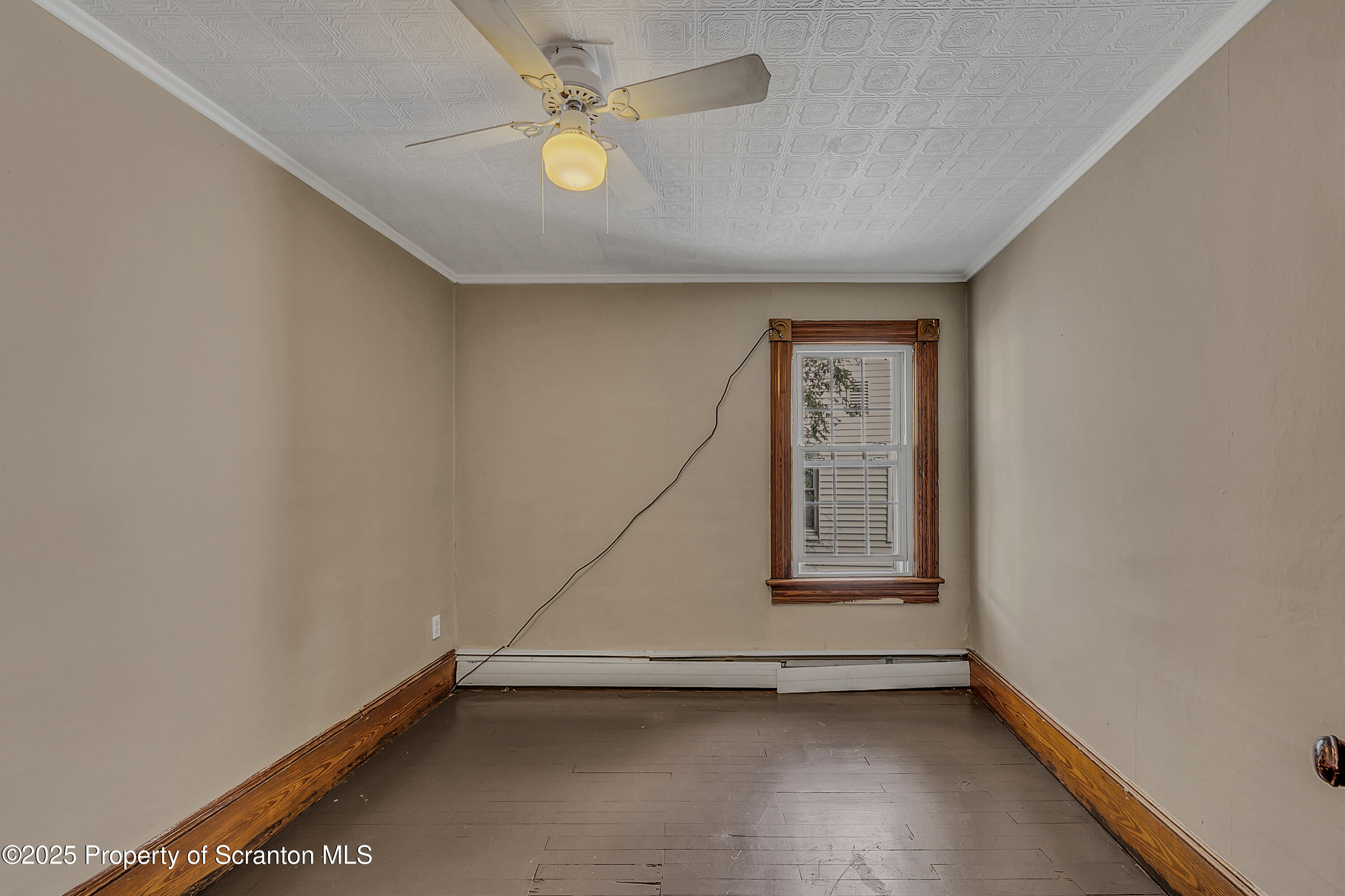 1202 Main St. Street