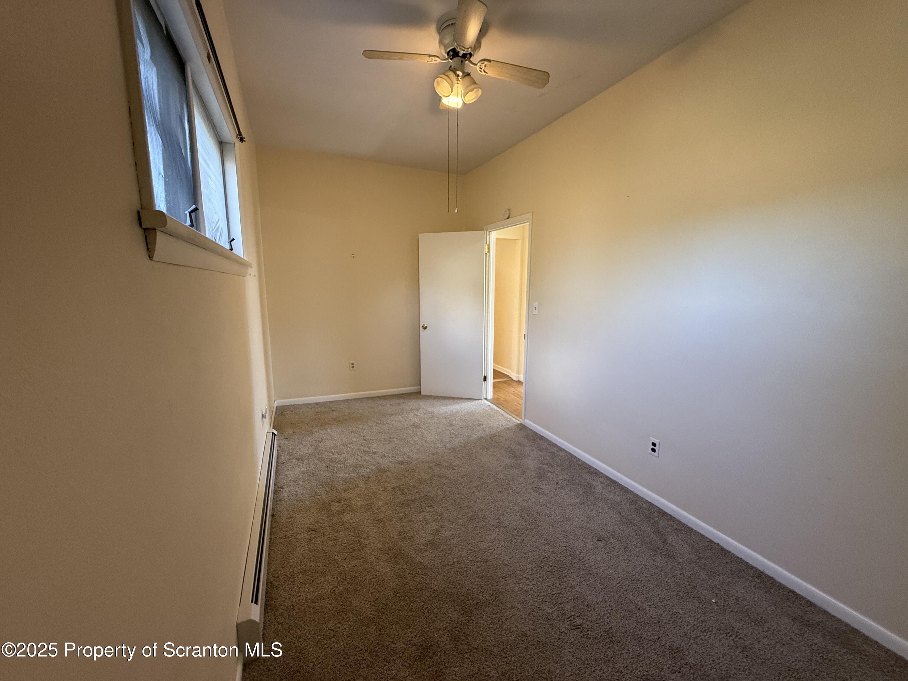 1906 Farr Street Unit: 1