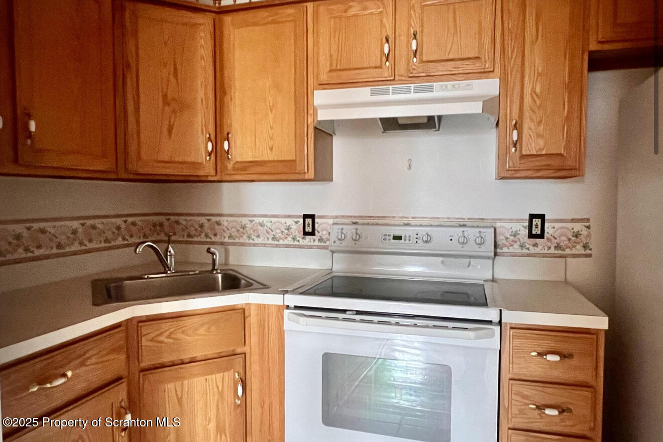 1207 S Webster Unit: Unit 1