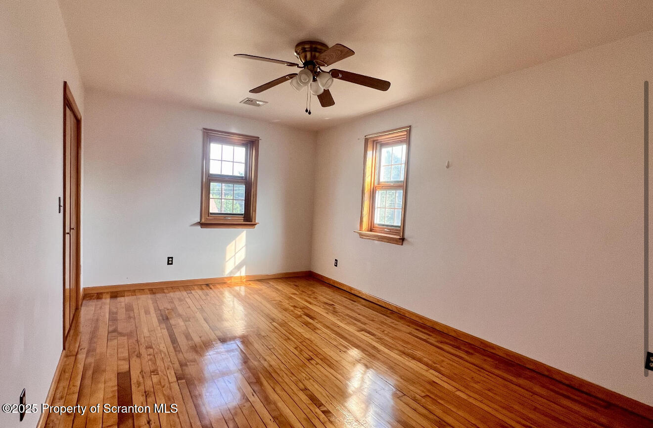 1207 S Webster Unit: Unit 1