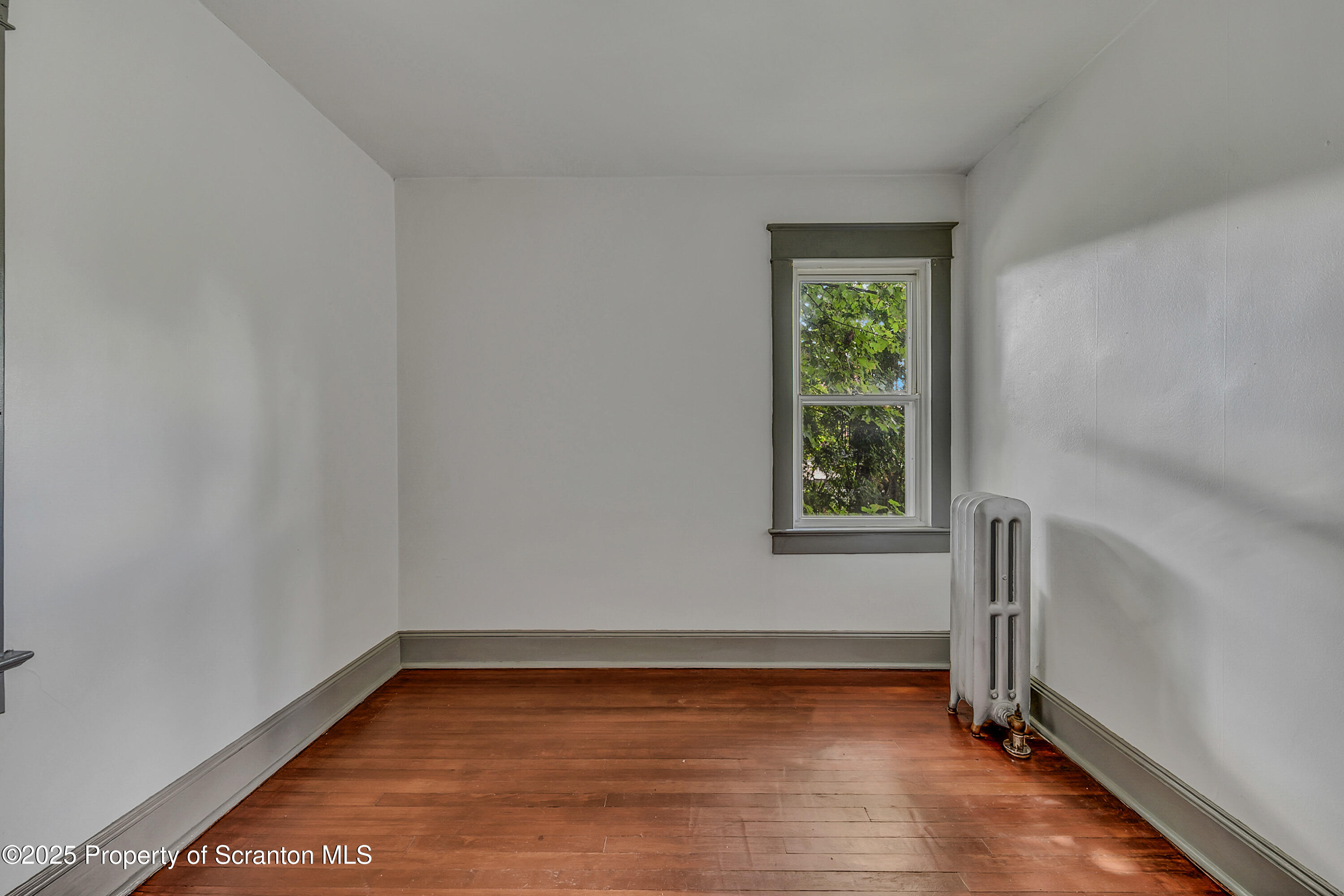 1314 WYOMING AVE Avenue