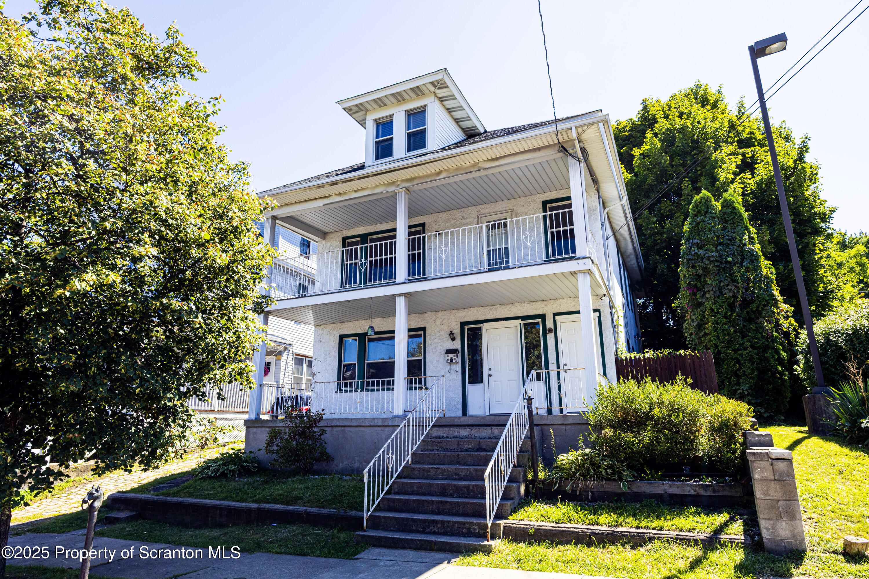 1314 WYOMING AVE Avenue