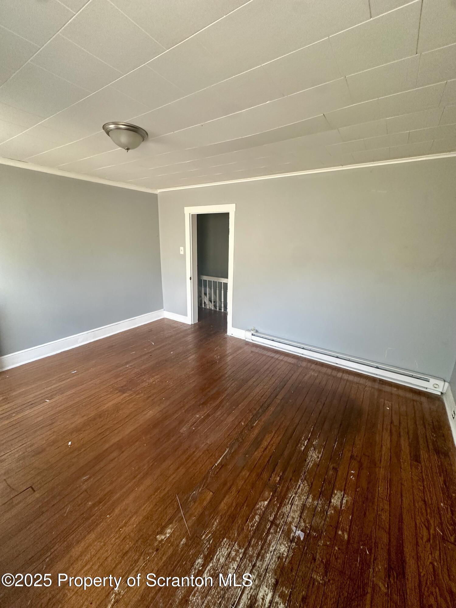 366 S River Street Unit: Apt. 3