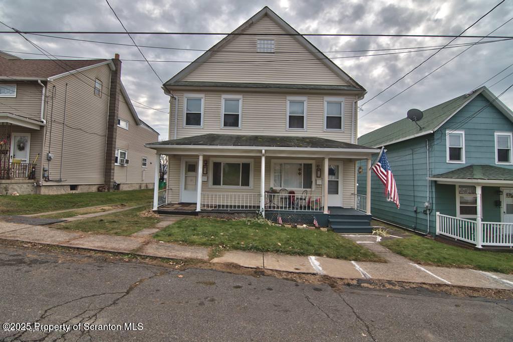 17 W Bergh Street