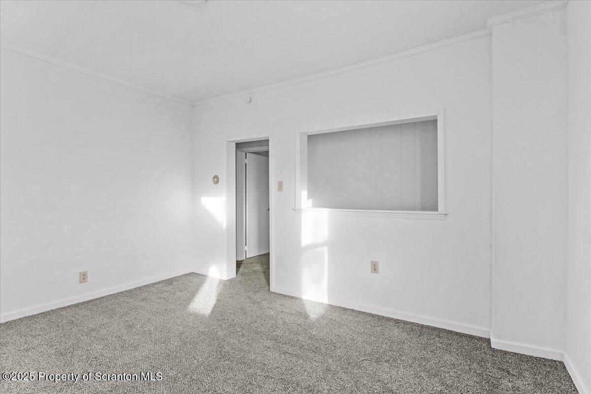 729 W Locust Street