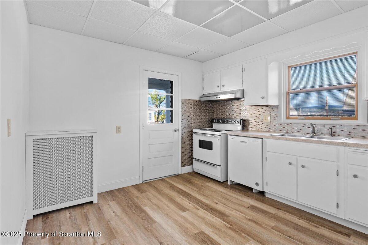 729 W Locust Street