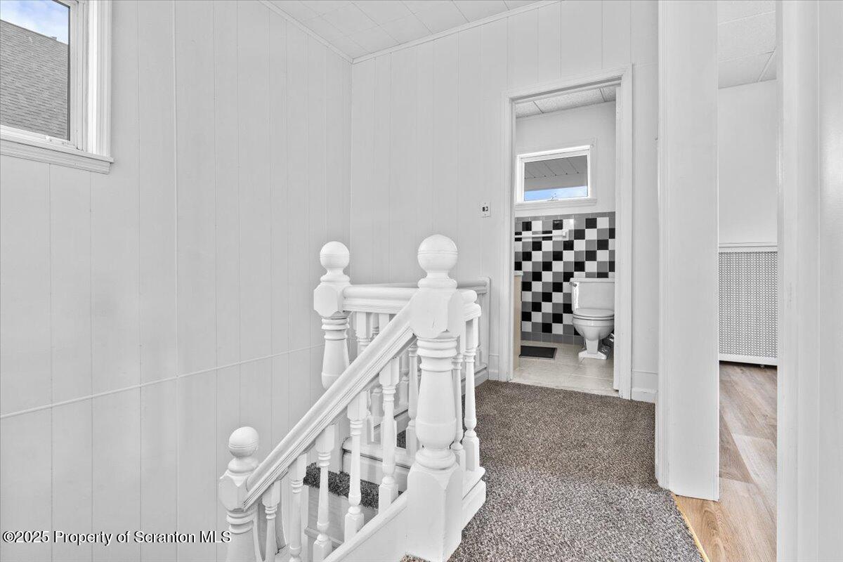 729 W Locust Street
