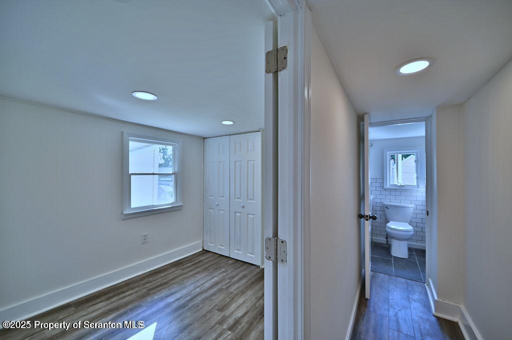 1716 WAYNE AVE Avenue