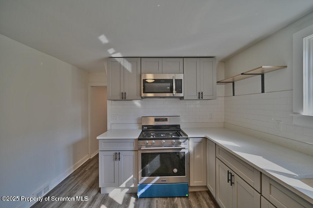 1716 WAYNE AVE Avenue