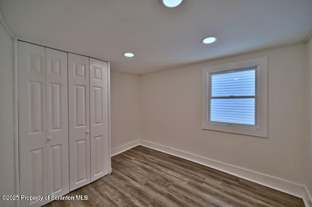 1716 WAYNE AVE Avenue