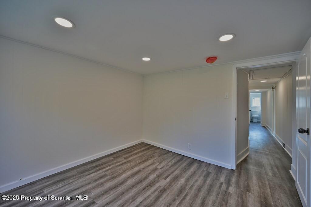 1716 WAYNE AVE Avenue