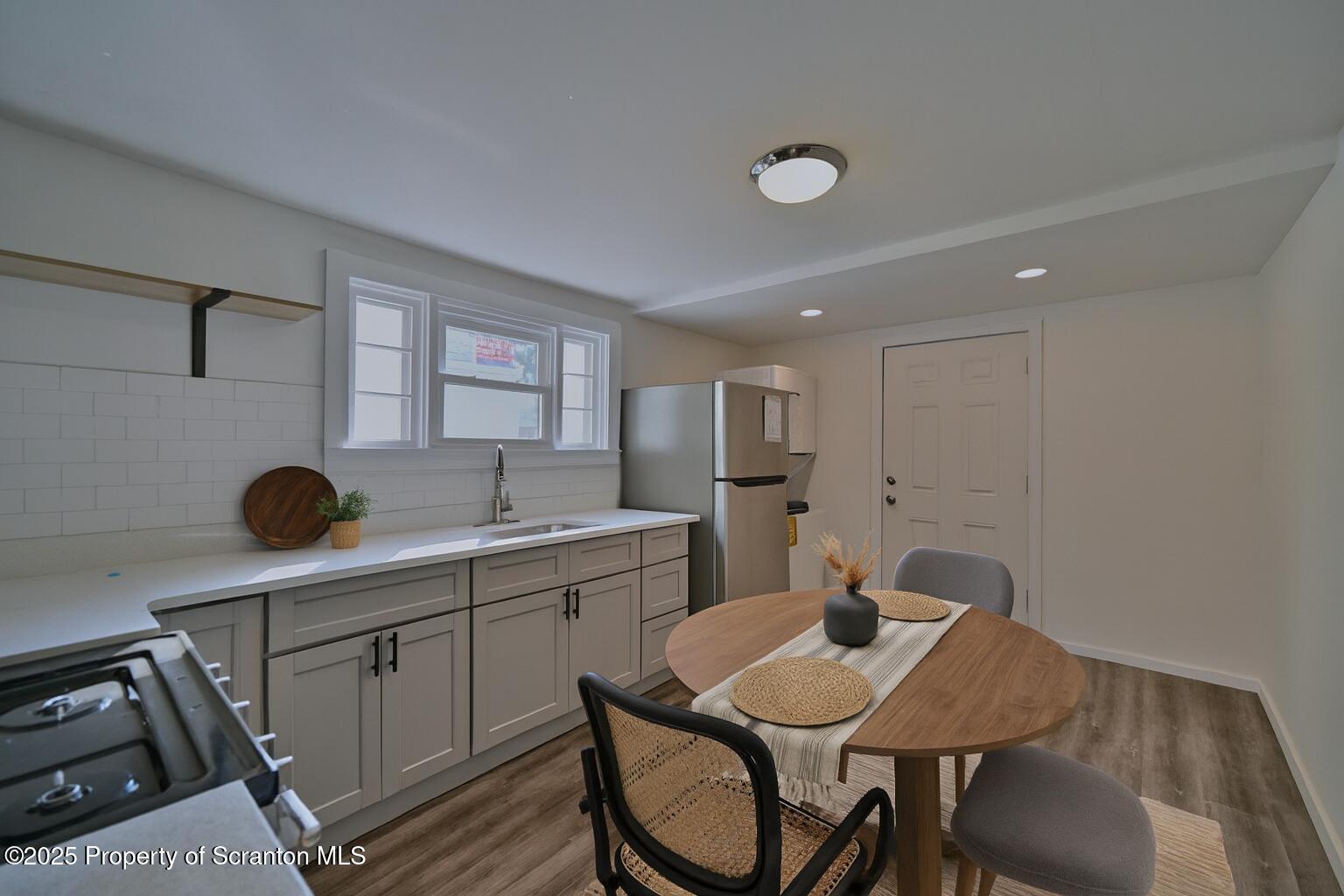 1716 WAYNE AVE Avenue