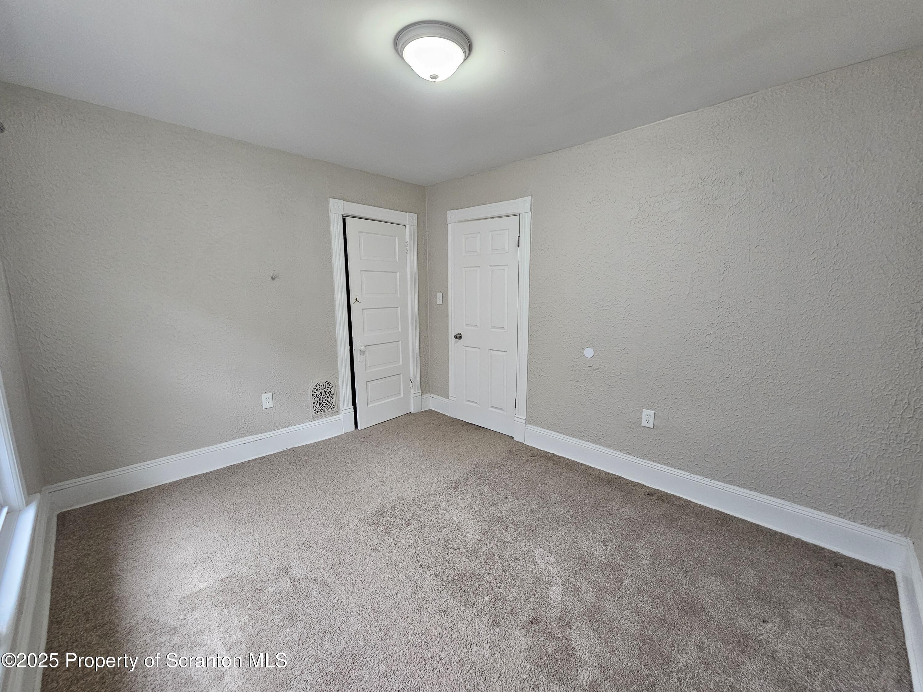 1124 Lafayette Street