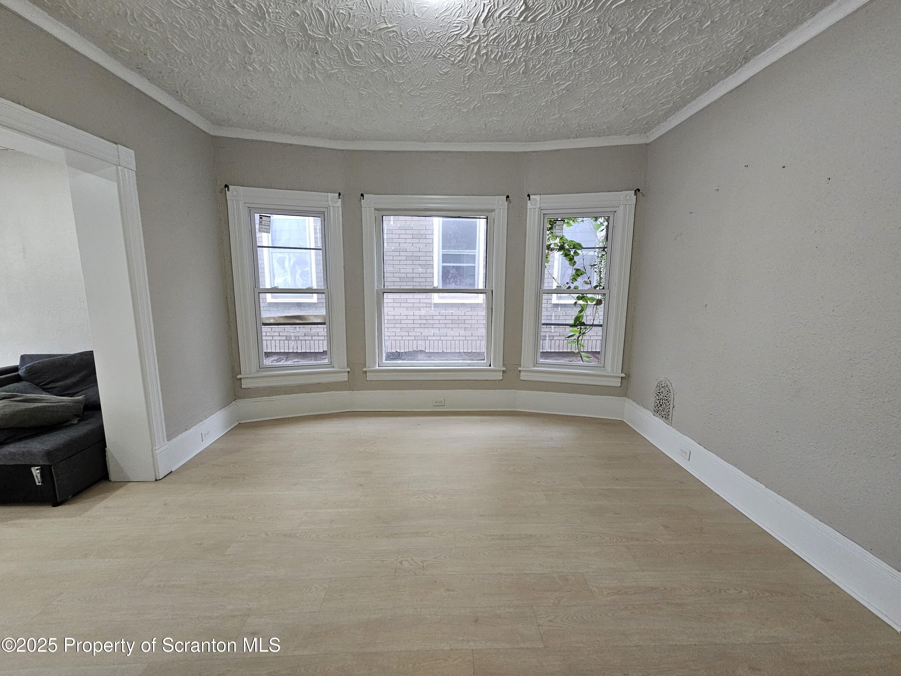 1124 Lafayette Street
